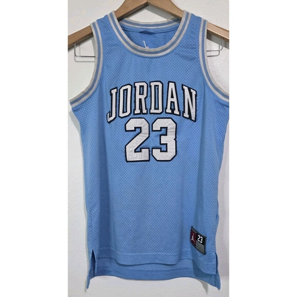 Nike Jordan #23 Boys M 10-12y Jersey Carolina Blue Michael Jordan Basketball